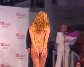 Model Walks, Skirt Drops